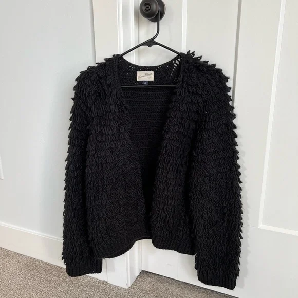 Universal Thread cardigan - Picture 1 of 3